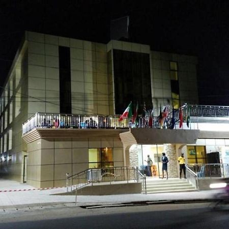 Mbayaville Hotel Douala Exterior foto